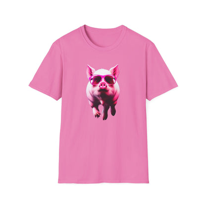 Pig T-Shirt - Cute & Eye-catching Graphic, Perfect for Everyday Wear and Pig Lovers, Awesome Gift Choice