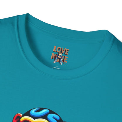 T-Shirt Love Monkey - Cool & Stylish Unisex Softstyle Tee for Casual Wear, Perfect Gift for Friends and Family