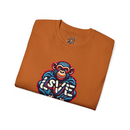 Love Monkey T-Shirt - Trendy Unisex Softstyle Tee for Everyday Style, Ideal Gift for Friends, Family & Loved