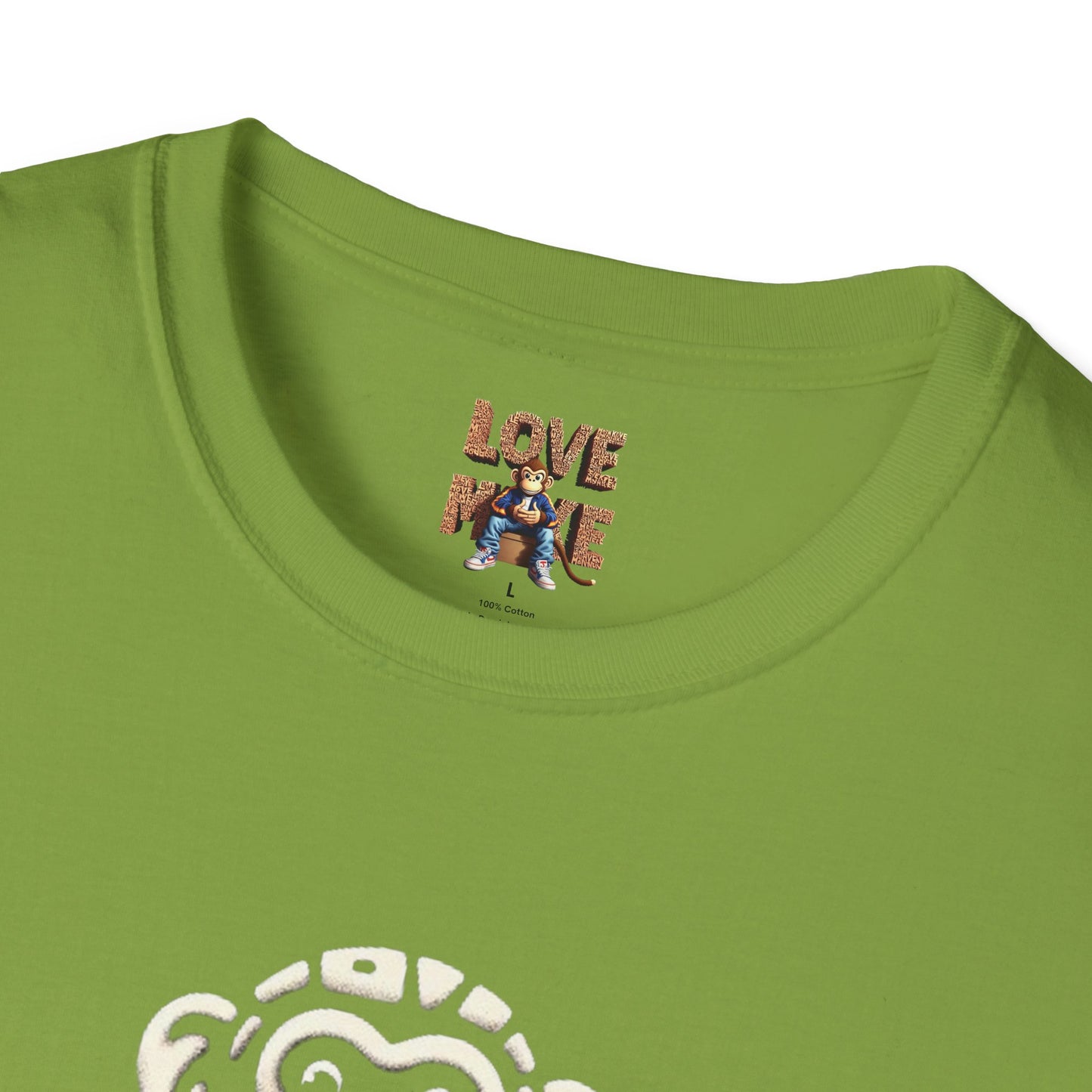 T-shirt - Funky & Stylish Love Monkey Design, Casual Wear for Trendy Fashion Lovers, Perfect Gift for Friends