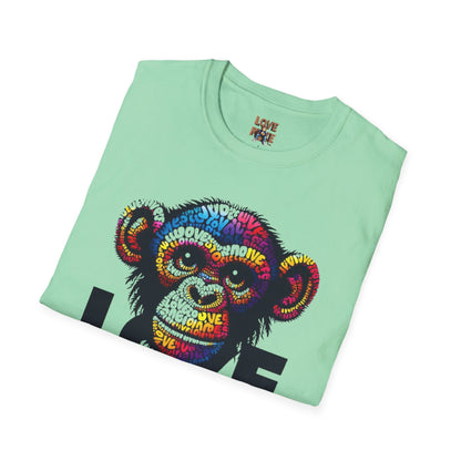 T-Shirt Love Monkey - Cool, Stylish & Trendy Unisex Softstyle Tee for Casual Wear, Perfect Gift for Friends and Family