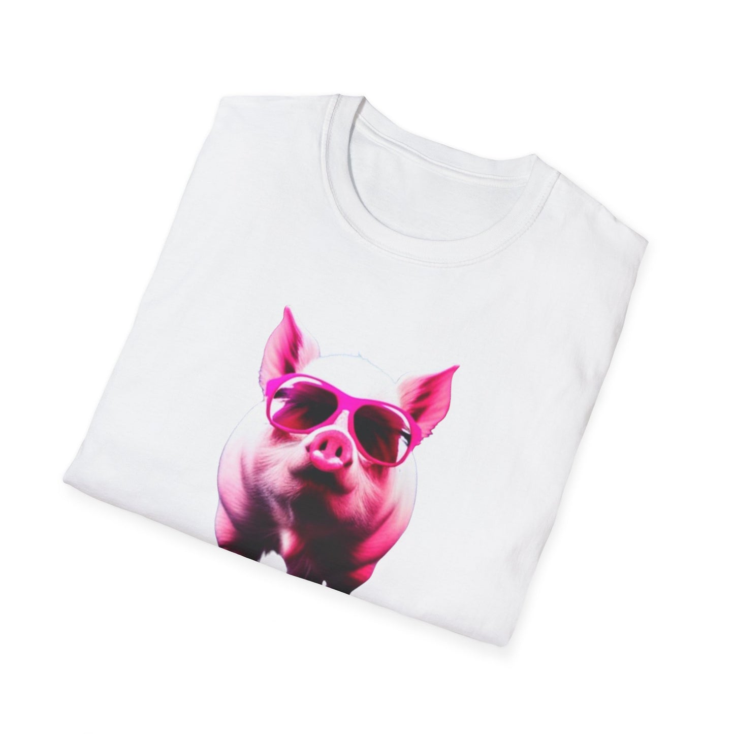 Pig T-Shirt - Cute & Eye-catching Graphic, Perfect for Everyday Wear and Pig Lovers, Awesome Gift Choice