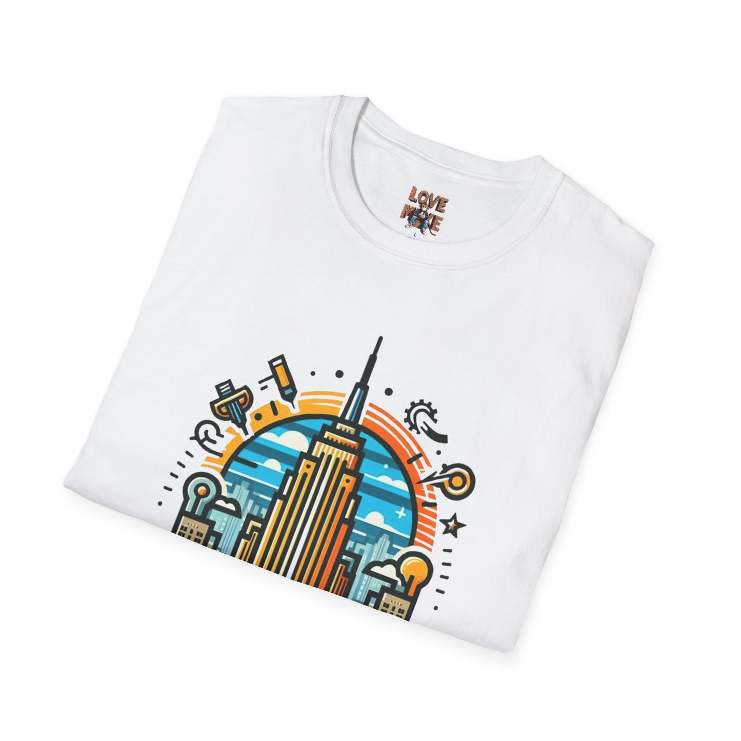 T Shirt Featuring Vintage Empire State Building Art, Retro New York City Tee for Travel Enthusiasts, Ideal Present