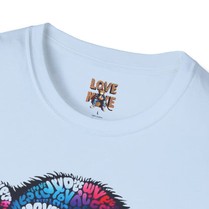 T-Shirt Love Monkey - Cool, Stylish & Trendy Unisex Softstyle Tee for Casual Wear, Perfect Gift for Friends and Family