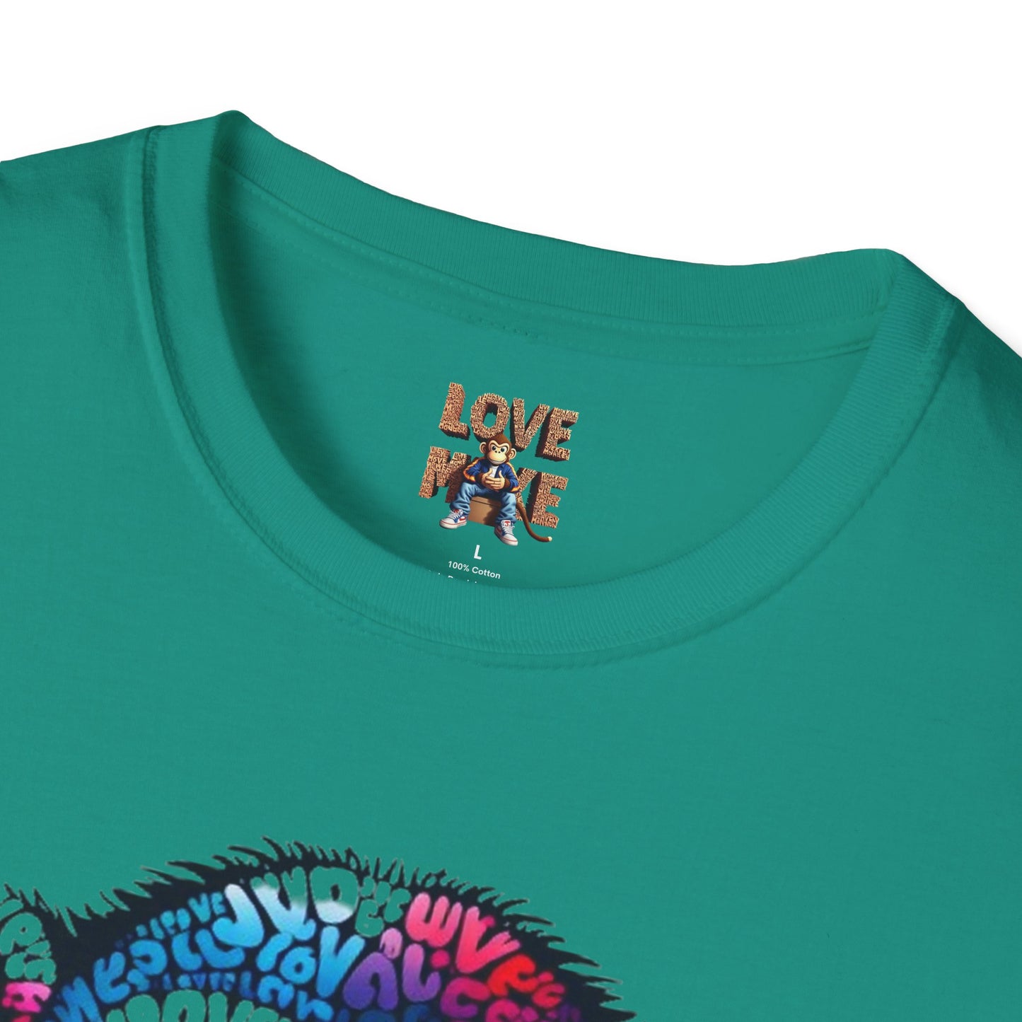 T-Shirt Love Monkey - Cool, Stylish & Trendy Unisex Softstyle Tee for Casual Wear, Perfect Gift for Friends and Family