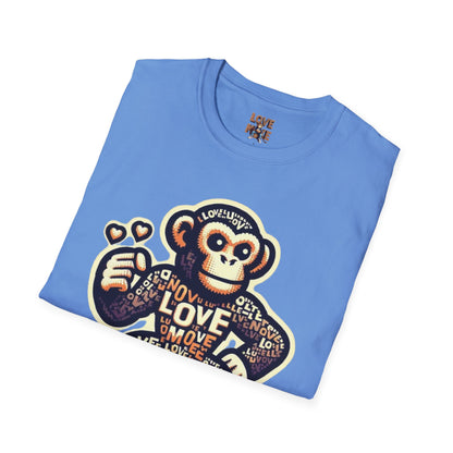 T-Shirt Love Monkey - Cool, Stylish & Trendy Unisex Softstyle Tee for Casual Wear, Perfect Gift for Friends and Family