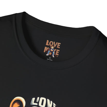 Designer Love Monkey T-Shirt - Cool Graphic Animal Top, Ideal for Casual Outfits, Designer Shirt