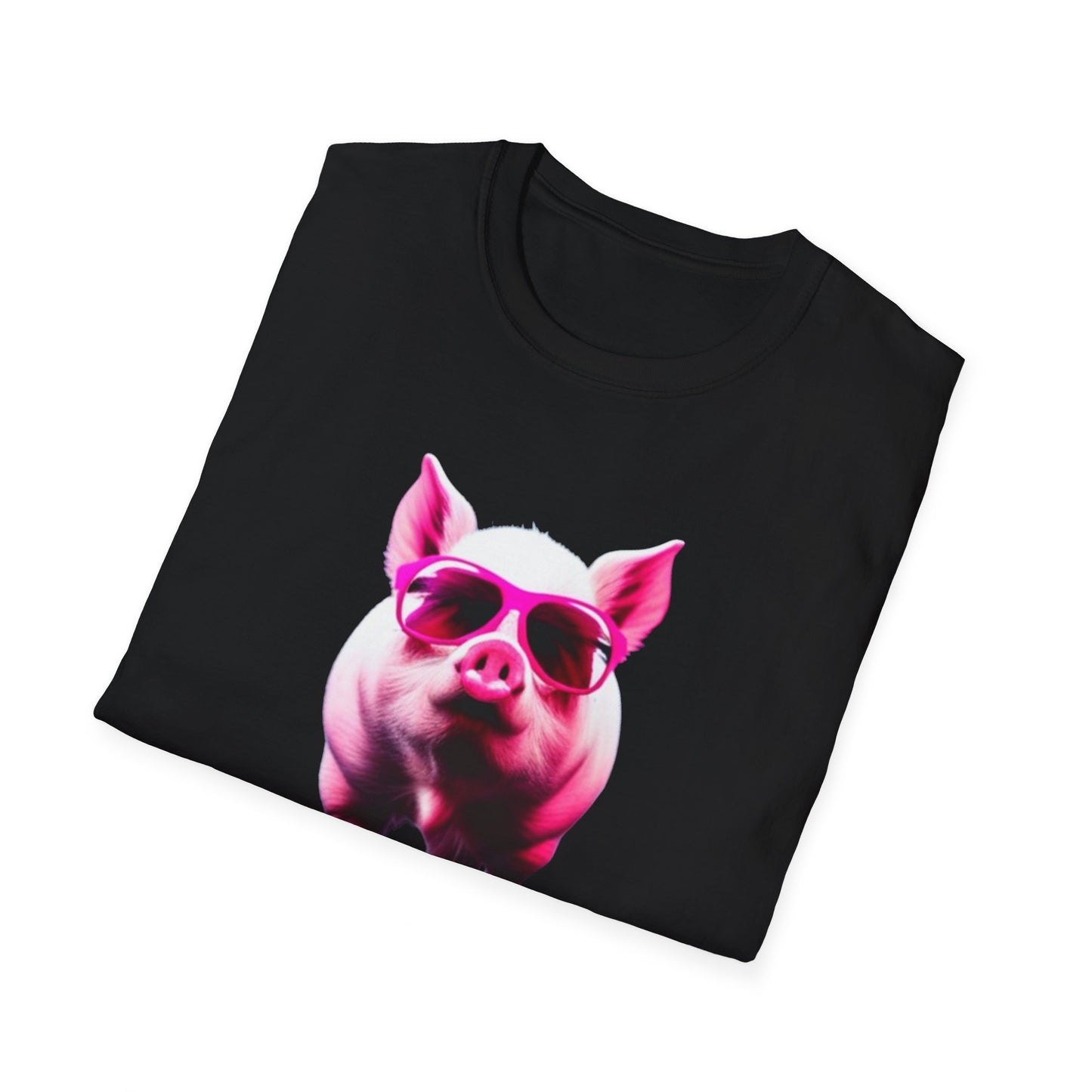 Pig T-Shirt - Cute & Eye-catching Graphic, Perfect for Everyday Wear and Pig Lovers, Awesome Gift Choice