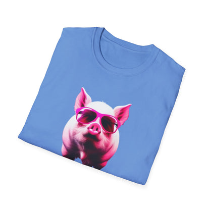 Pig T-Shirt - Cute & Eye-catching Graphic, Perfect for Everyday Wear and Pig Lovers, Awesome Gift Choice