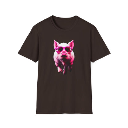 Pig T-Shirt - Cute & Eye-catching Graphic, Perfect for Everyday Wear and Pig Lovers, Awesome Gift Choice