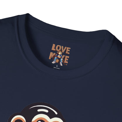 T-shirt - Funky & Stylish Love Monkey Design, Casual Wear for Trendy Fashion Lovers, Perfect Gift for Friends