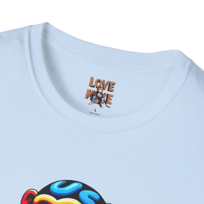 T-Shirt Love Monkey - Cool & Stylish Unisex Softstyle Tee for Casual Wear, Perfect Gift for Friends and Family