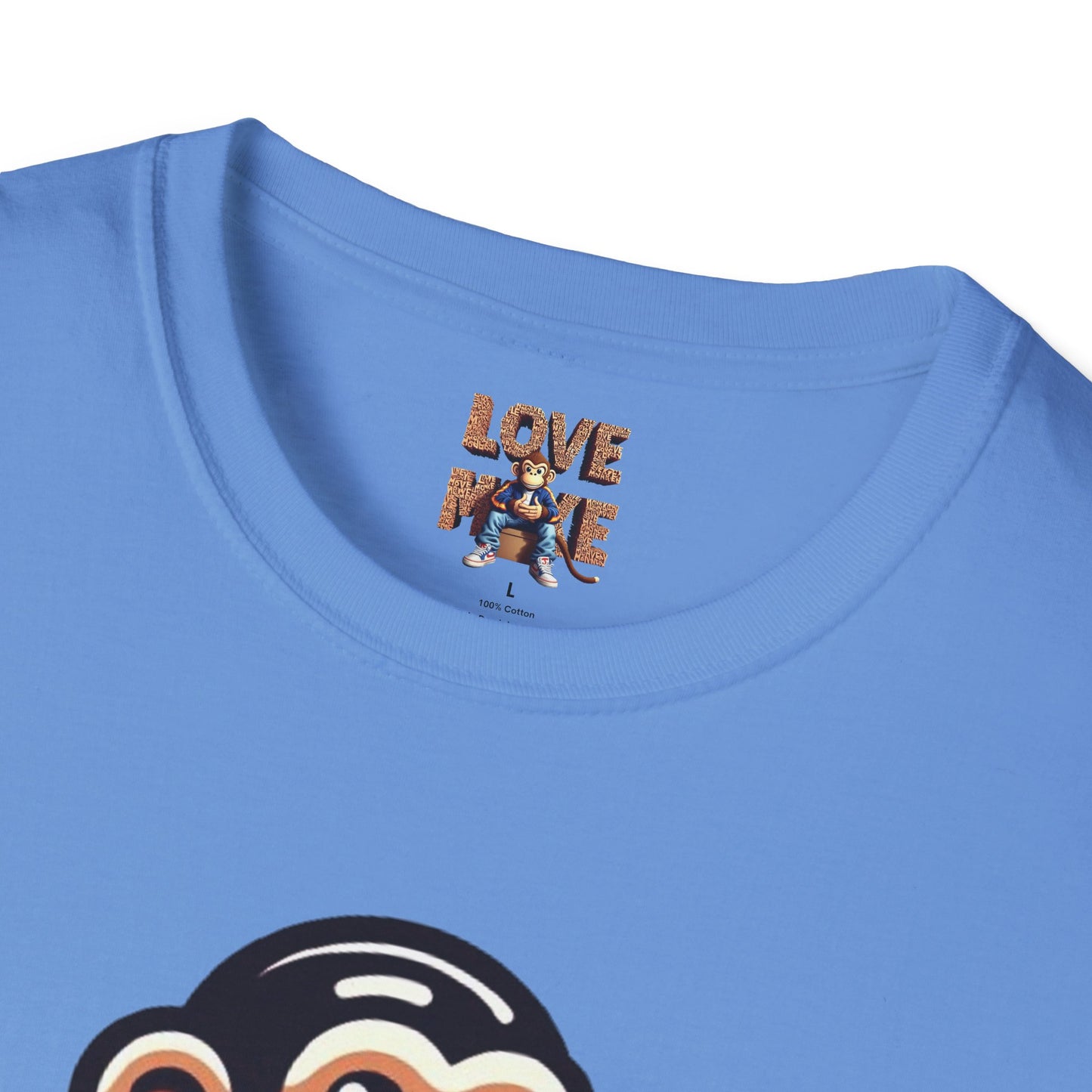 T-shirt - Funky & Stylish Love Monkey Design, Casual Wear for Trendy Fashion Lovers, Perfect Gift for Friends