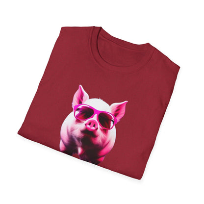 Pig T-Shirt - Cute & Eye-catching Graphic, Perfect for Everyday Wear and Pig Lovers, Awesome Gift Choice